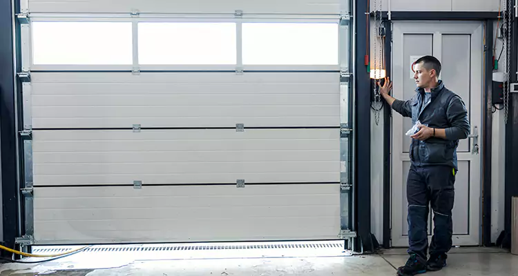 Our Garage Door Repair Services in Plantation, FL