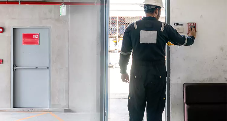 Emergency Fire Exit Door Repair in Plantation, FL