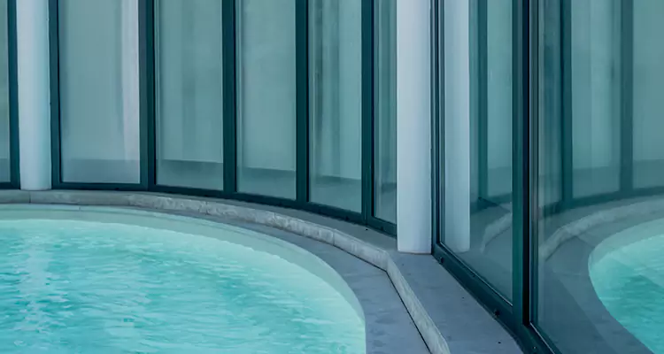 Repair Polyester Screen for Pool Enclosure in Plantation, FL