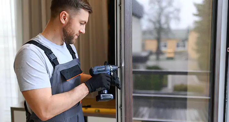 Sliding Screen Door Handle Repair in Plantation, FL