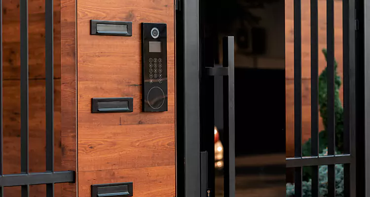Automatic Door Maintenance in Plantation, FL