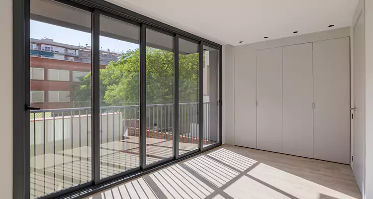 Balcony Sliding Glass Doors in Plantation, FL
