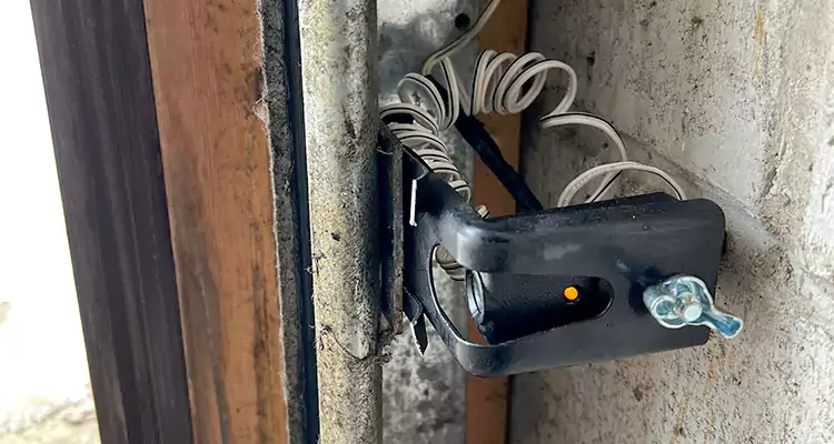 Fix Broken Garage Door Sensor in Plantation, FL