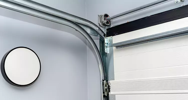 Garage Door Cable Repair Cost in Plantation, FL