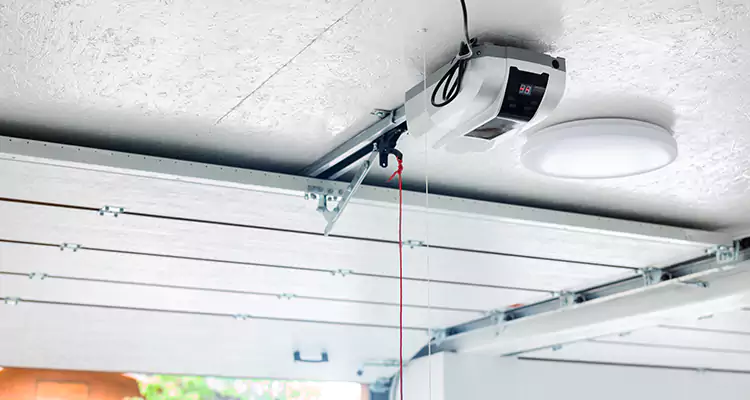 LiftMaster Garage Door Repair in Plantation, FL
