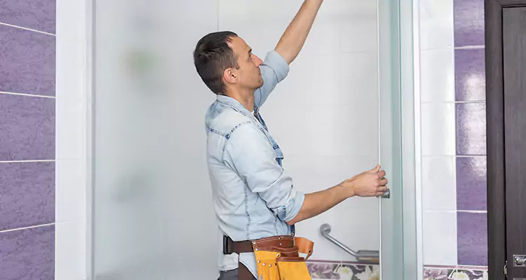 Glass Sliding Door Repair Near You in ⁣ Plantation, FL