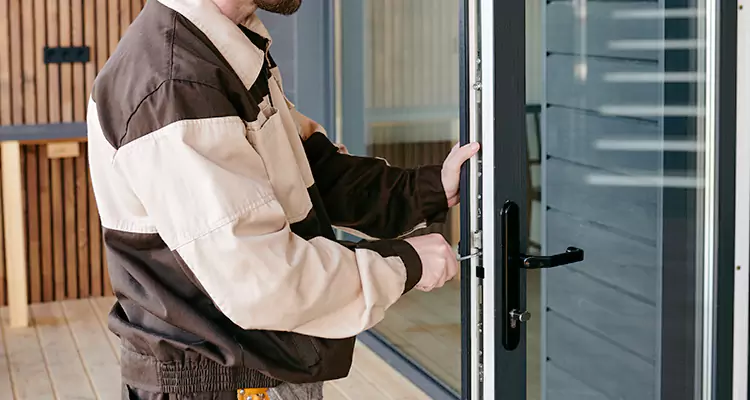 Fix Patio Screen Door Rollers in Plantation, FL