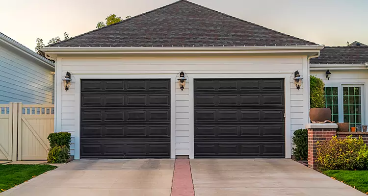 Residential Local Garage Door Repair in Plantation, FL