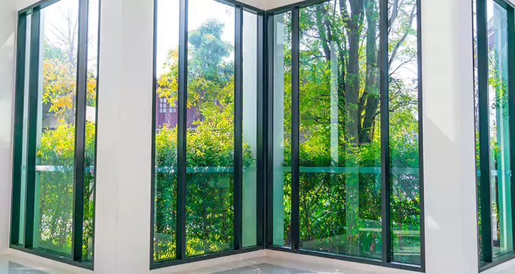 Folding Glass Balcony Door Repair in Plantation, FL