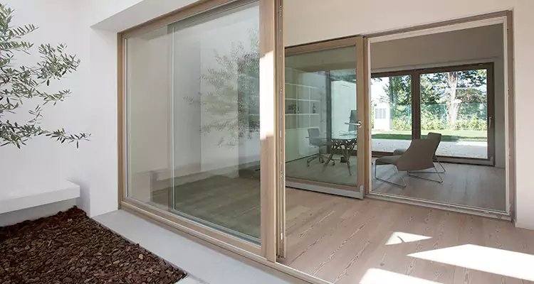 Sliding Screen Door Bottom Track Replacement in Plantation, FL